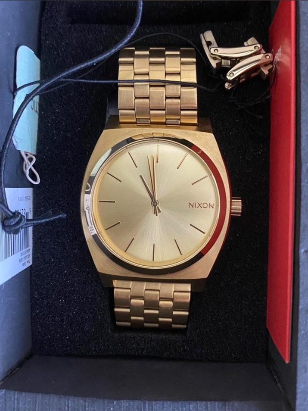Gold Nixon Time Teller watch A045 511